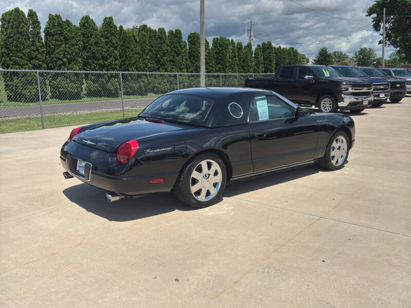 2003 Ford Thunderbird