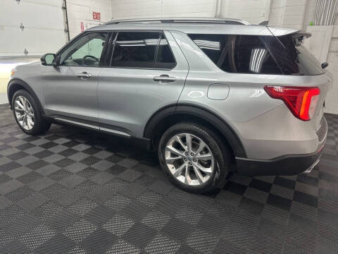 2022 Ford Explorer Platinum