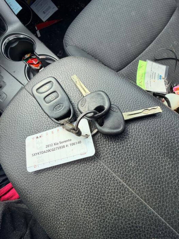 2012 Kia Sorento LX