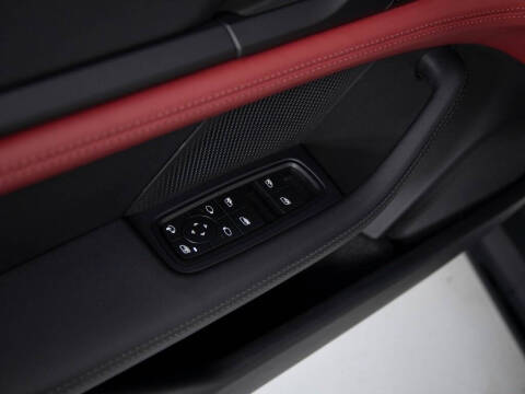 2023 Porsche Taycan GTS