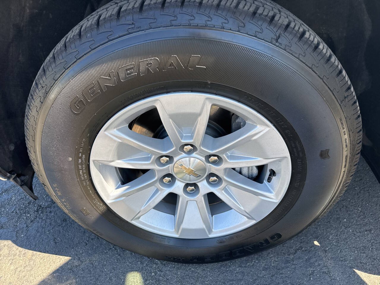 used 2024 Chevrolet Silverado 1500 car, priced at $27,999