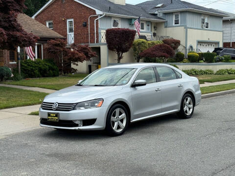 2013 Volkswagen Passat for sale at Reis Motors LLC in Lawrence NY