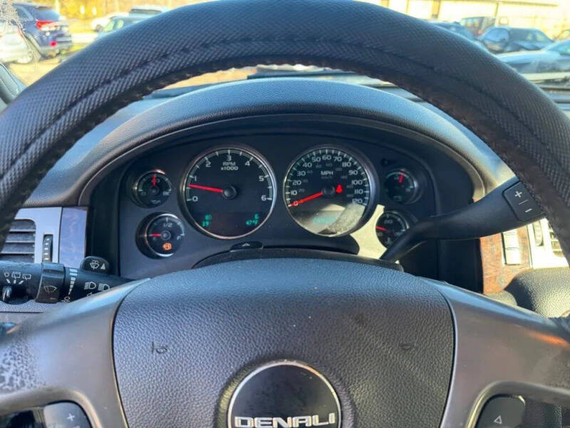 2012 GMC Yukon Denali