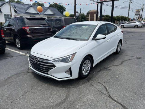 2019 Hyundai Elantra for sale at Autohub of Virginia in Richmond VA