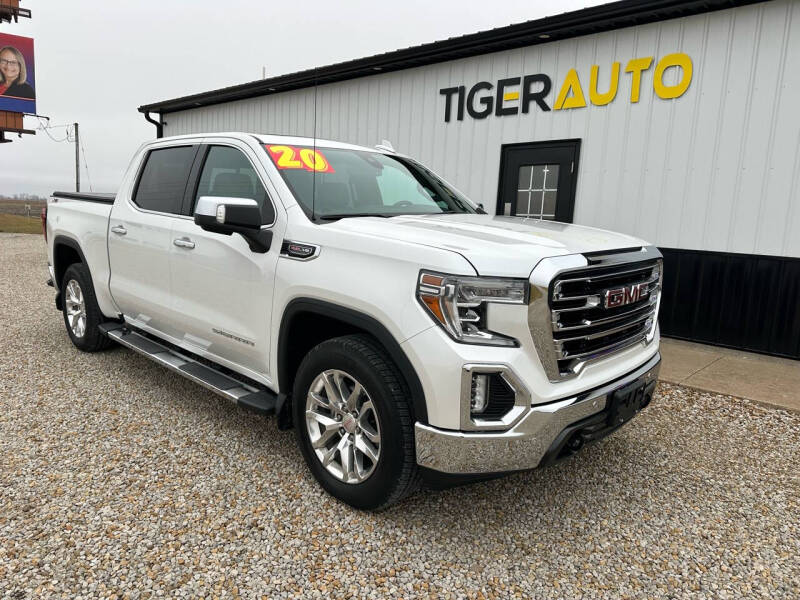 2020 GMC Sierra 1500 for sale at Tiger Auto Sales Inc in Danville IA