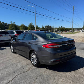 2017 Ford Fusion SE