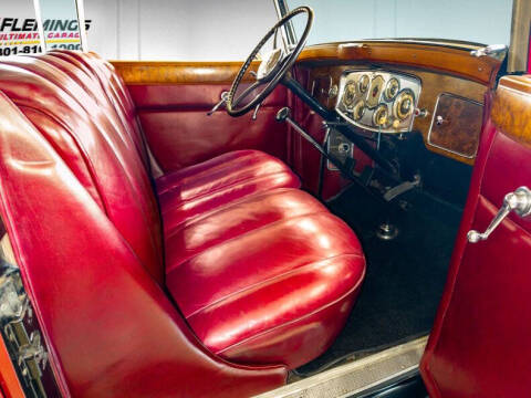 1934 Packard Eight convertible sedan