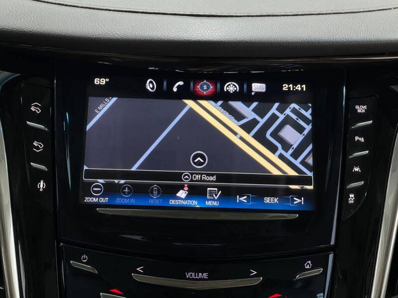 2016 Cadillac Escalade Luxury Collection