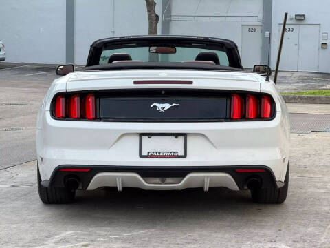 2015 Ford Mustang EcoBoost Premium