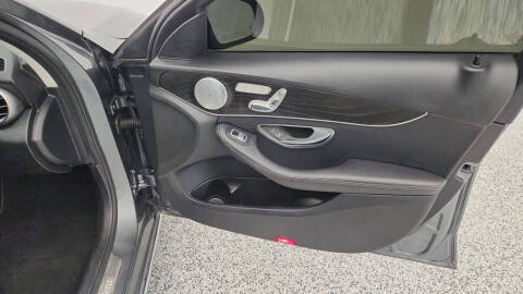 2017 Mercedes-Benz C-Class