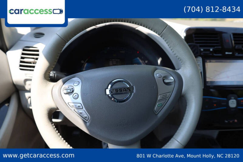 2016 Nissan LEAF