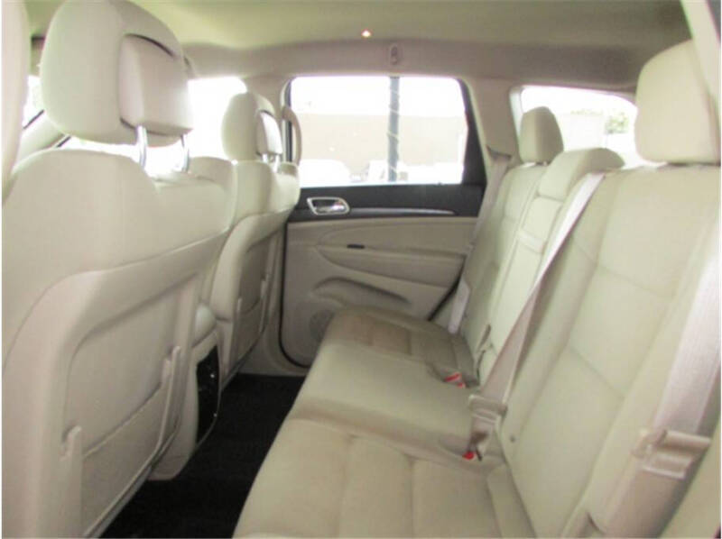 2017 Jeep Grand Cherokee