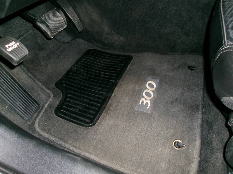 2012 Chrysler 300 Limited