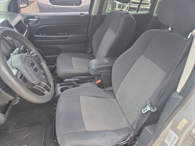 2011 Jeep Compass Sport