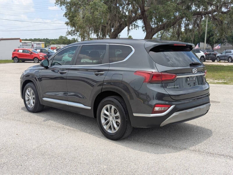 2020 Hyundai Santa Fe SE