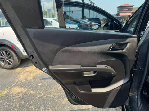 2017 Chevrolet Sonic LT Auto