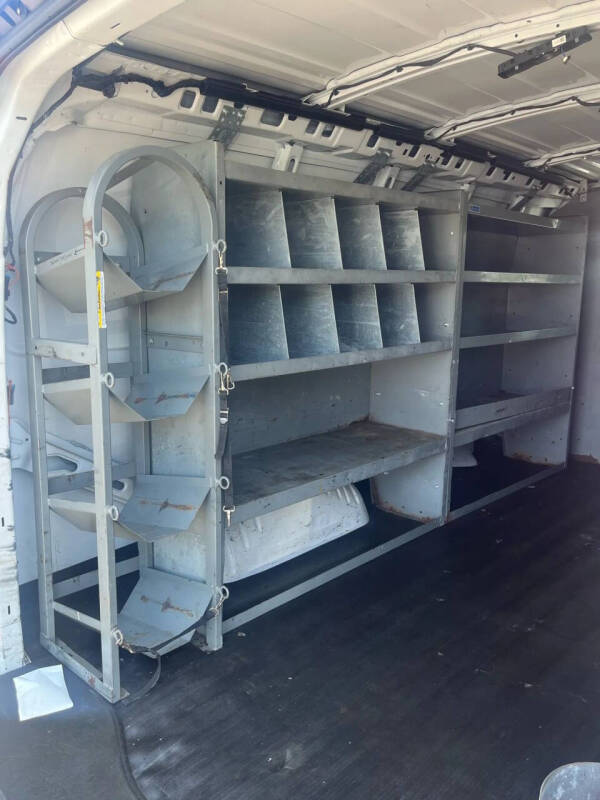 2021 Chevrolet Express 2500