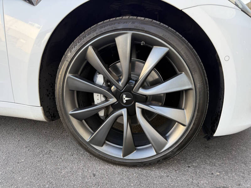 2018 Tesla Model 3 Long Range