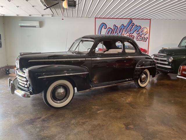 1948 Ford Deluxe