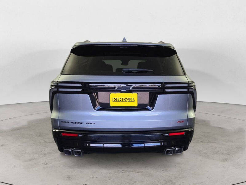 2024 Chevrolet Traverse RS