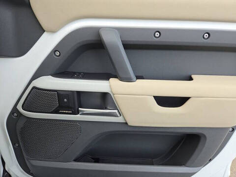 2024 Land Rover Defender 110 P300 S