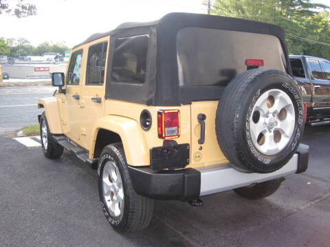 2013 Jeep Wrangler Unlimited Sahara