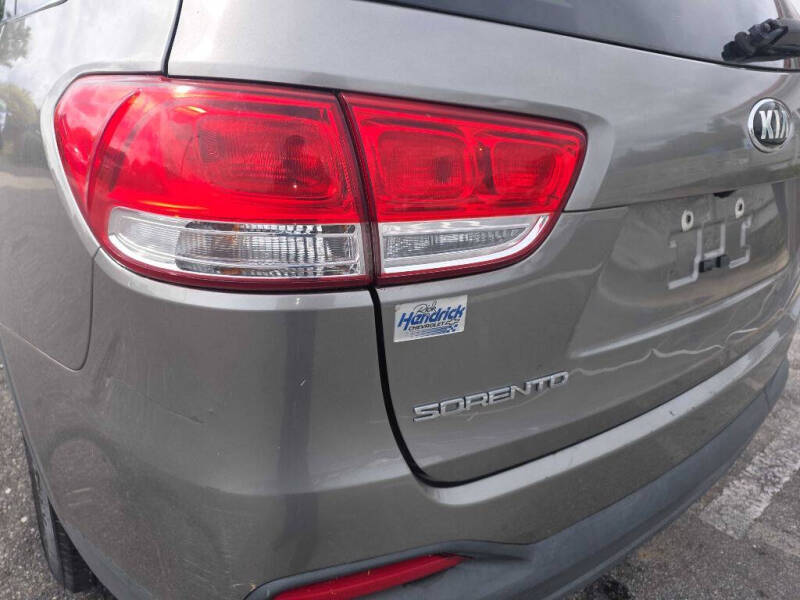 2017 Kia Sorento LX V6