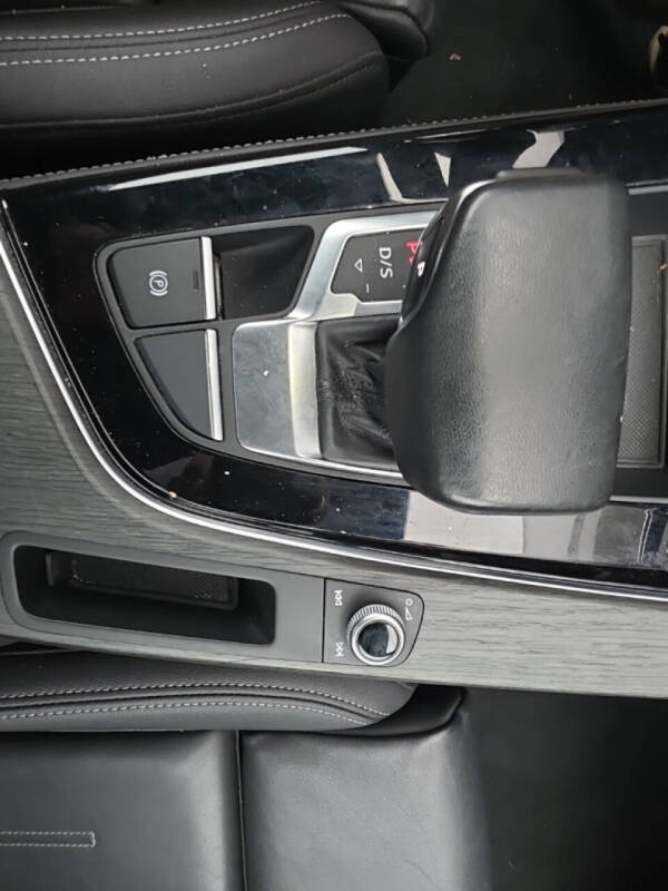 2024 Audi A5 Sportback quattro S line Prem Plus 45 TFSI