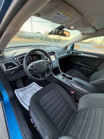 2020 Ford Fusion Hybrid SE