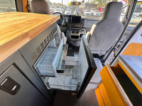 2009 Ford E-Series E-250