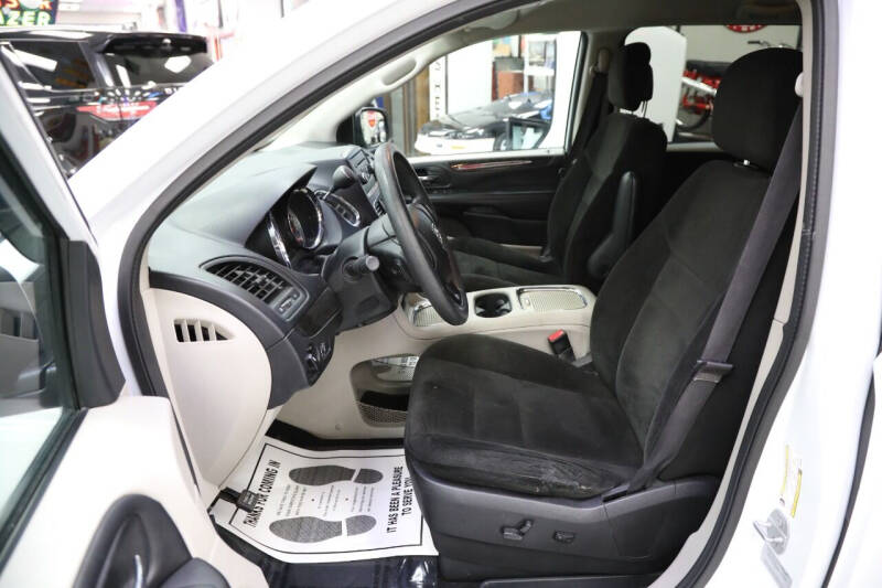 2015 Dodge Grand Caravan SXT Plus