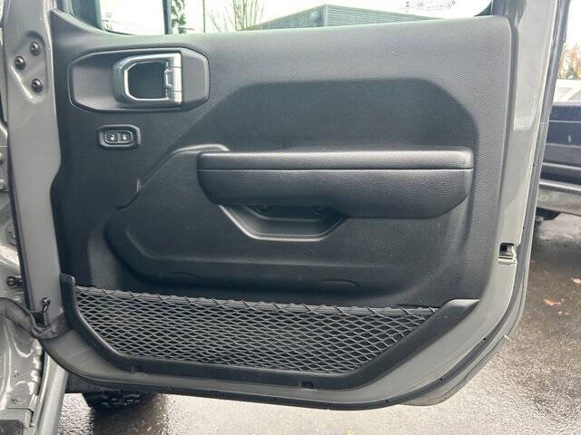 2021 Jeep Gladiator Sport S