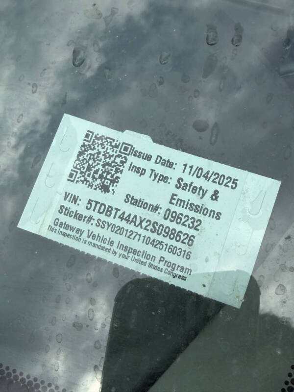 2002 Toyota Sequoia SR5