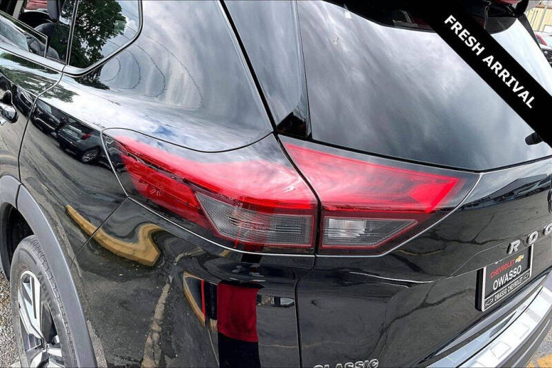 2022 Nissan Rogue SL