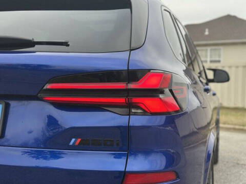2025 BMW X5 M60i