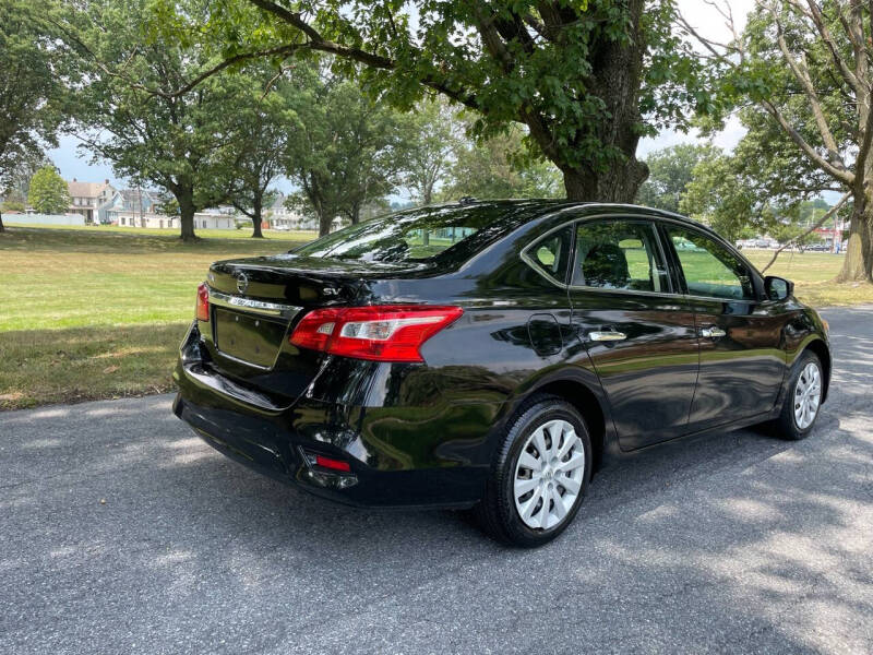 2017 Nissan Sentra SV photo 4