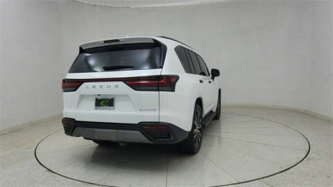 2023 Lexus LX 600 Luxury