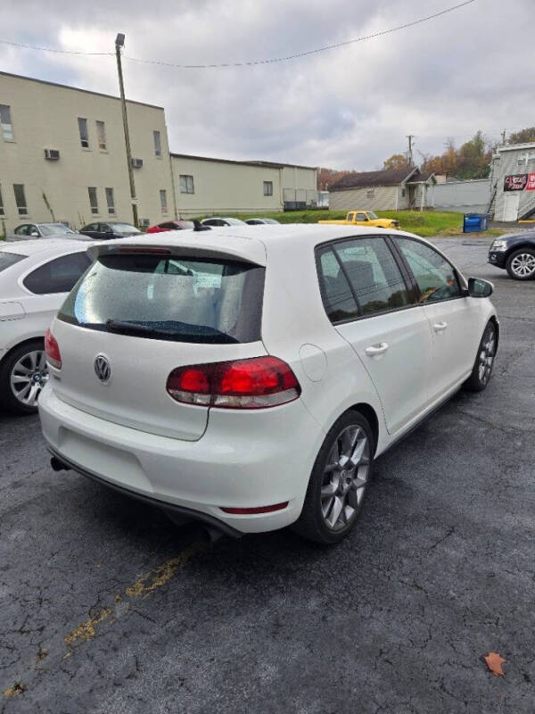 2013 Volkswagen GTI Base PZEV