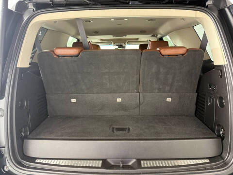2018 Cadillac Escalade Luxury