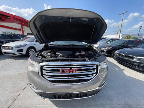 2019 GMC Acadia SLT-1