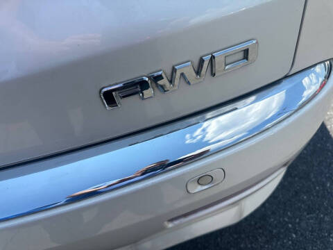 2012 GMC Acadia Denali