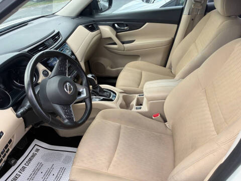 2017 Nissan Rogue SV
