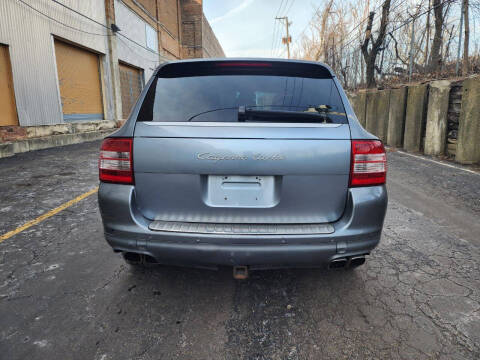 2005 Porsche Cayenne Turbo