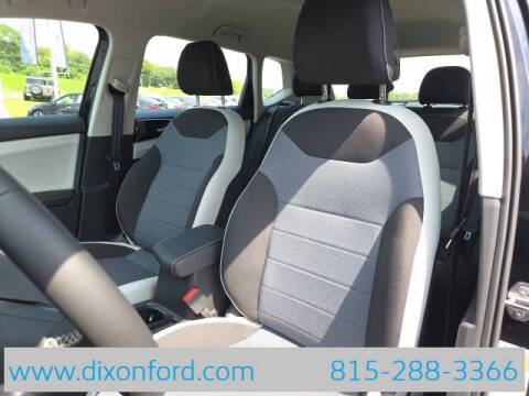 2025 Volkswagen Taos S 4Motion