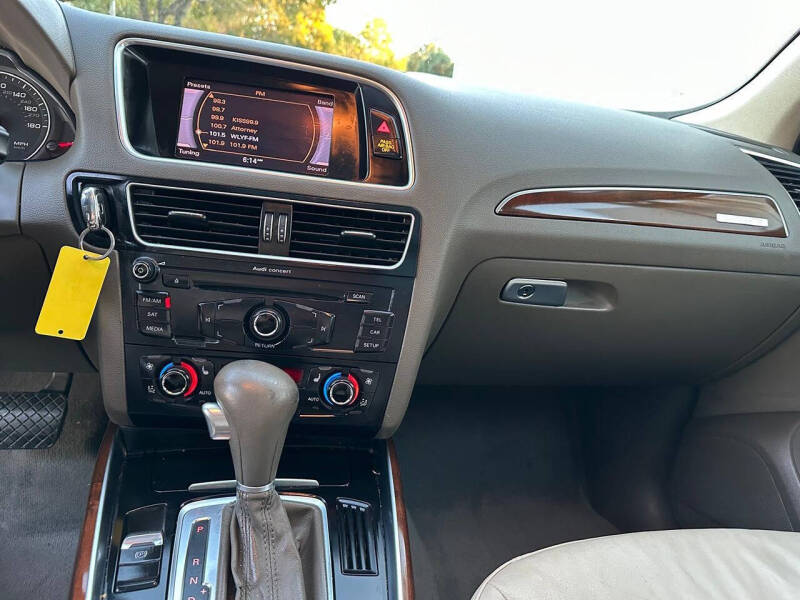 2012 Audi Q5 2.0T quattro Premium Plus