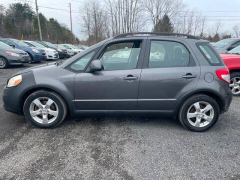 2012 Suzuki SX4 Crossover for sale at Upstate Auto Sales Inc. in Pittstown NY