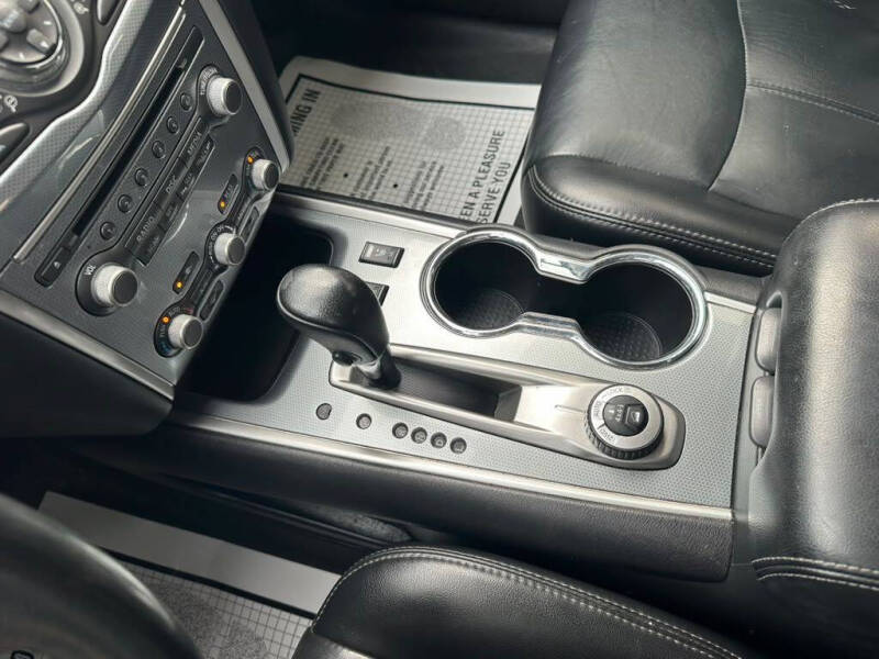 2017 Nissan Pathfinder SL