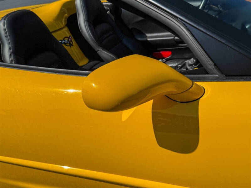 2004 Chevrolet Corvette