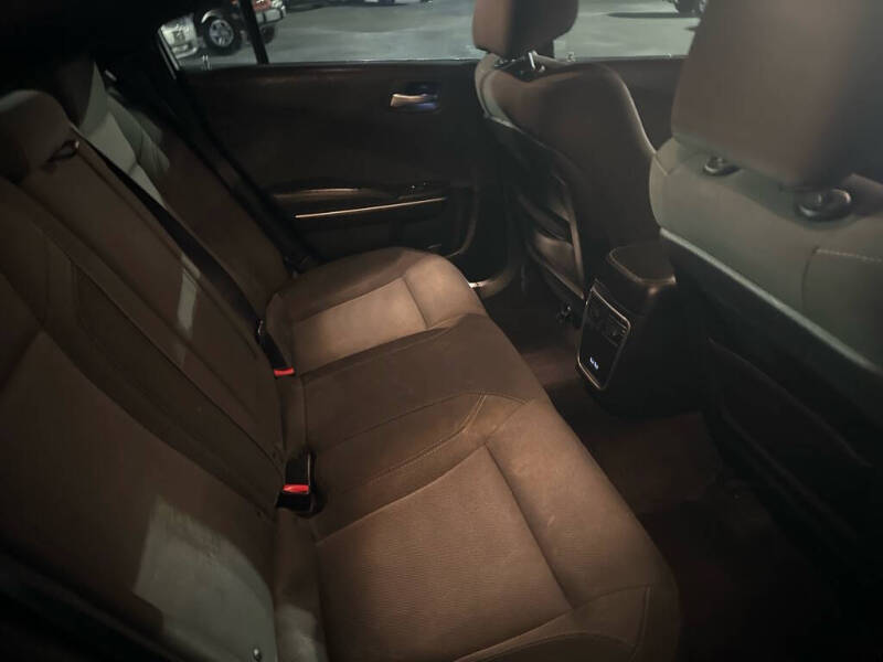 2019 Dodge Charger SXT