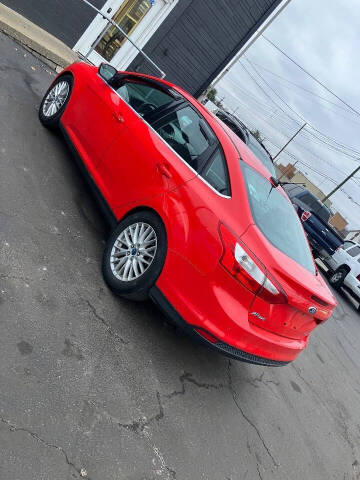 2012 Ford Focus SEL
